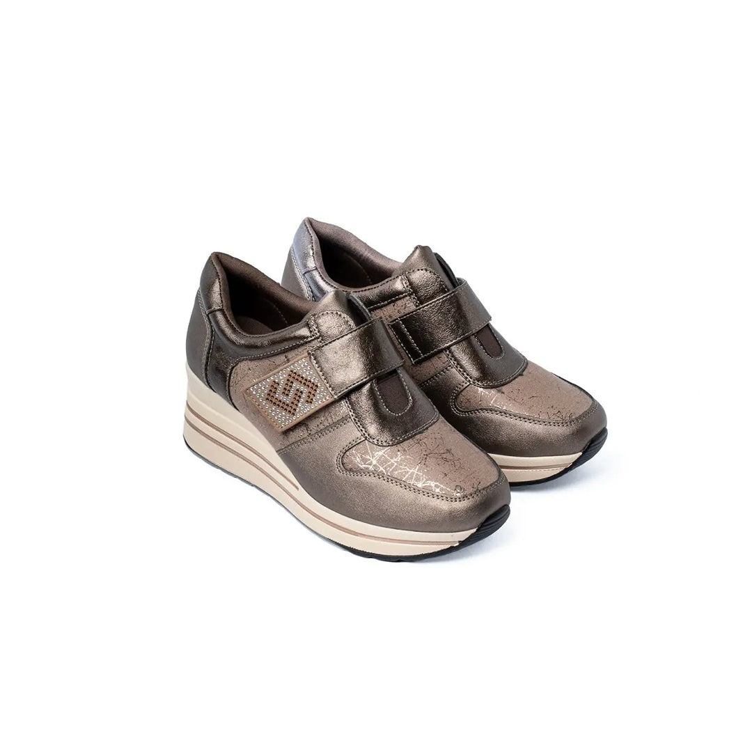 Sneakers Zeppa Alta Con Strappo Beige NORA Winter